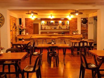 DonAugustos_Counter-Main Dining1