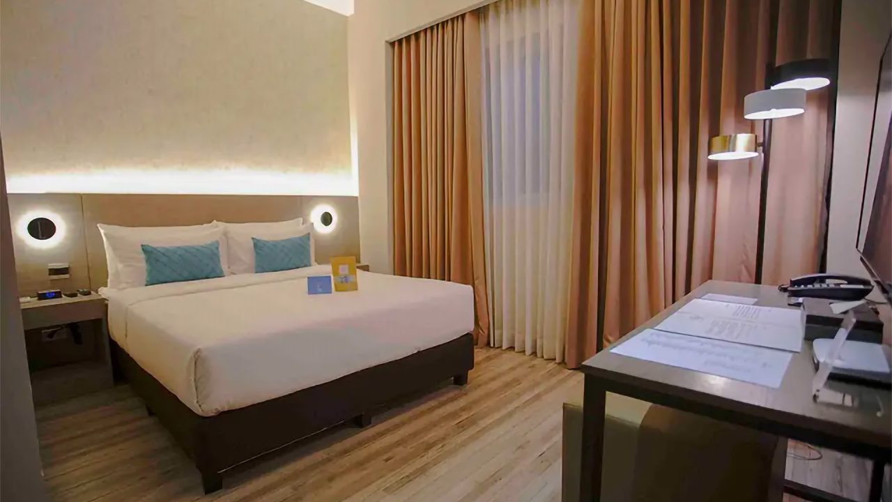 LittonHotel_DeluxeQueen1