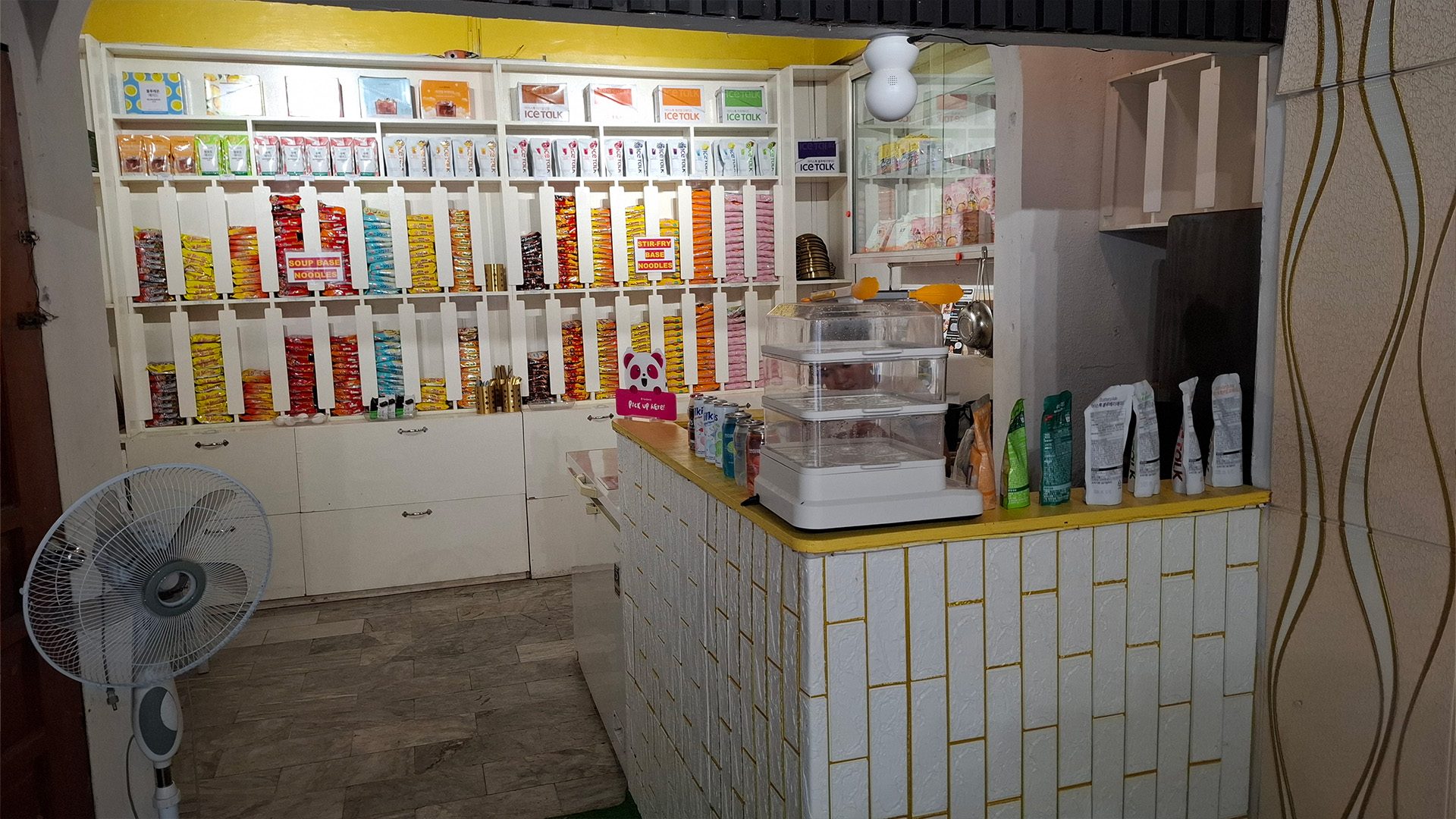 RamyeonFoodHub_Interior2